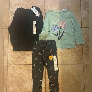 Girls 2T Clothing Bundle-Two tops, one legging